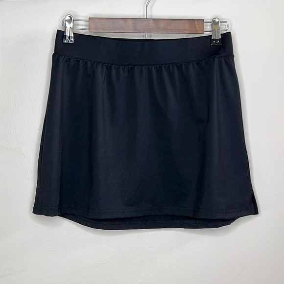 AUGUSTA SPORTSWEAR  BLACK MEDIUM LADIES SPORT MINI SKIRT - Picture 1 of 4